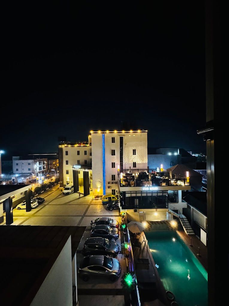 Amiingo Hotel - Main Photo 1