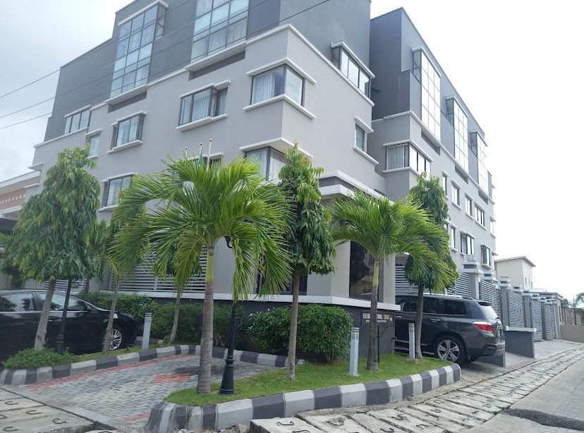 Golden Tulip Oniru - Main Photo 1